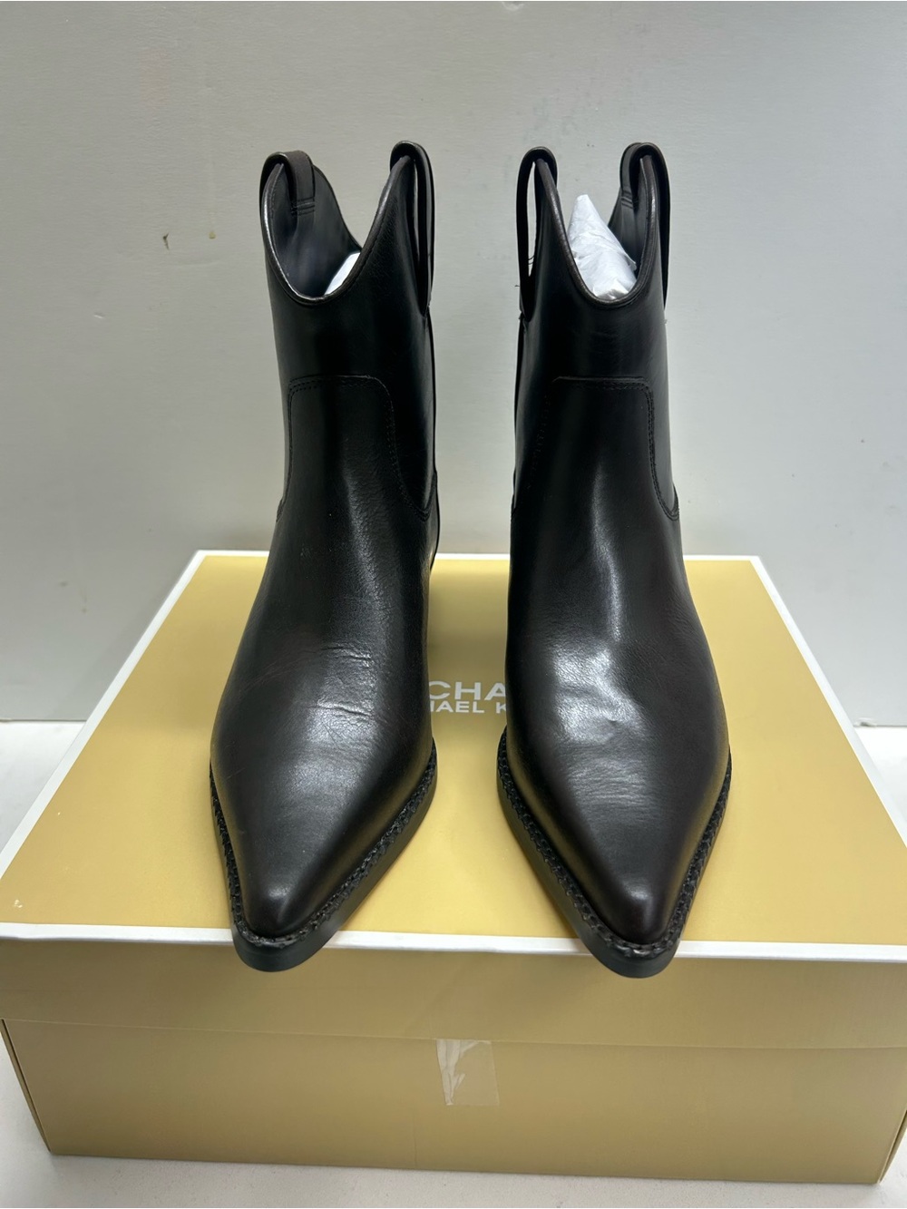 Michael Kors Chocolate Brown Leather Western Boots - Pointed Toe Size 8 - Picture 2 of 4